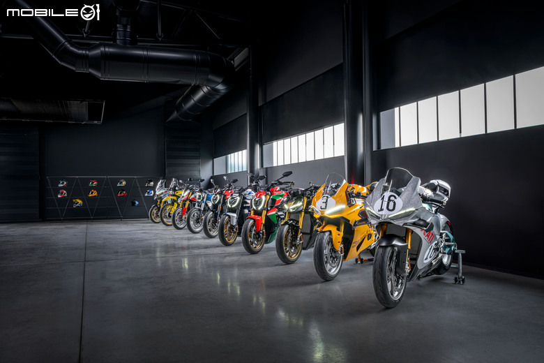 點我看大圖 DUCATI 百週年十款歷史經典賽車塗裝限量登場!Collezione 100特殊版本發表!