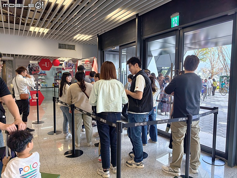 哈瑪星鐵道園區、舊打狗驛故事館、高雄港車站北號誌樓、鐵道園區天空雲台、金馬賓館當代美術館、打狗水道量水器室,附掛2026高雄冬日遊樂園紀實 — 冬日高雄港濱散策 哈瑪星鐵道園區篇
