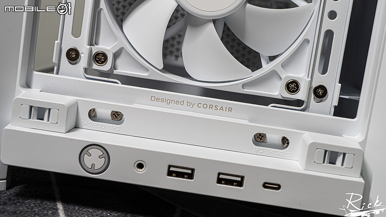 點我看大圖 【開箱】木紋靜謐氣息 | CORSAIR FRAME 4000D WOOD RS WHITE