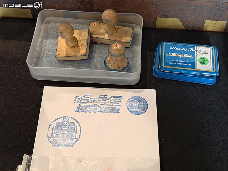 駁二藝術特區(蓬萊倉庫、大勇倉庫、大義倉庫)、大港橋、哈瑪星台灣鐵道館、典藏駁二餐廳 ARTCO、李家圓仔湯 — 冬日高雄港濱散策 駁二篇
