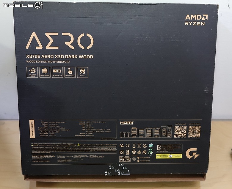 黑色木紋美學，技嘉 X870E AERO X3D DARK WOOD