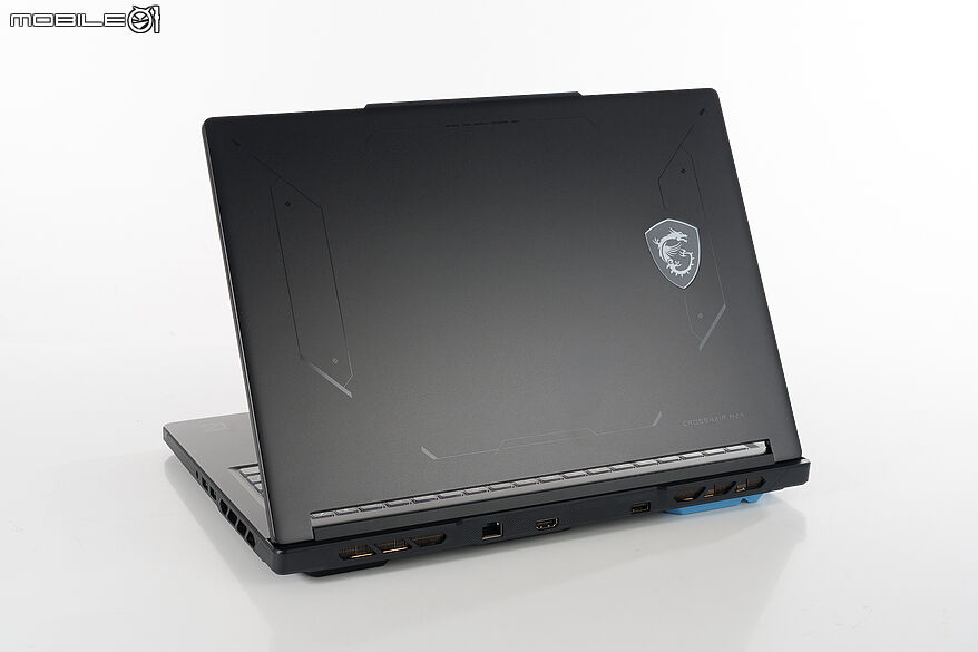 MSI Crosshair 16 Max HX E2W｜鎖定勝負的精準效能控制