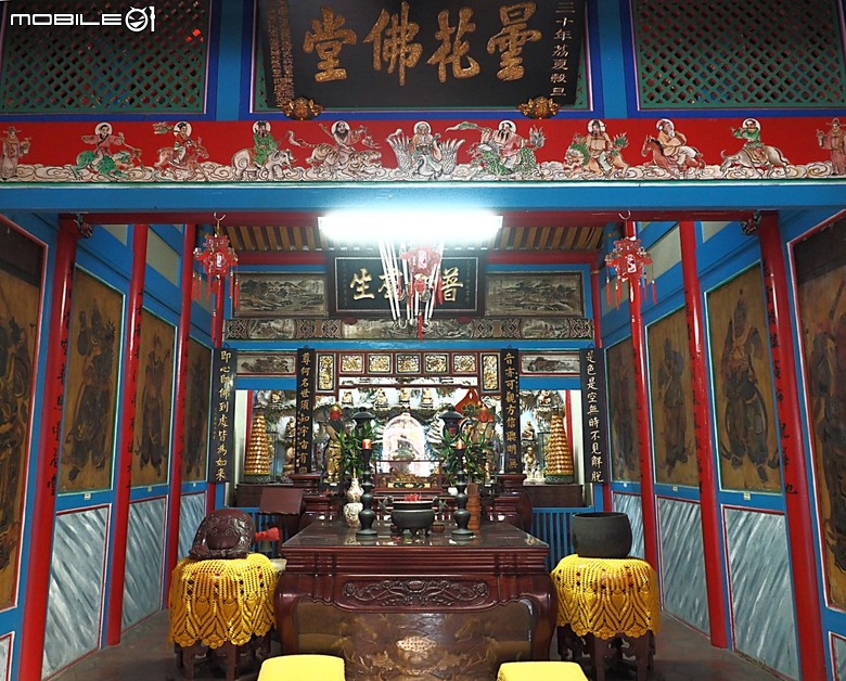 彰化 彰邑聖王廟(威惠宮)、大西門福德祠、彰邑關帝廟、彰邑慶安宮、懷忠祠、曇花佛堂、梨春園曲館 — 彰化市區古蹟探訪之一
