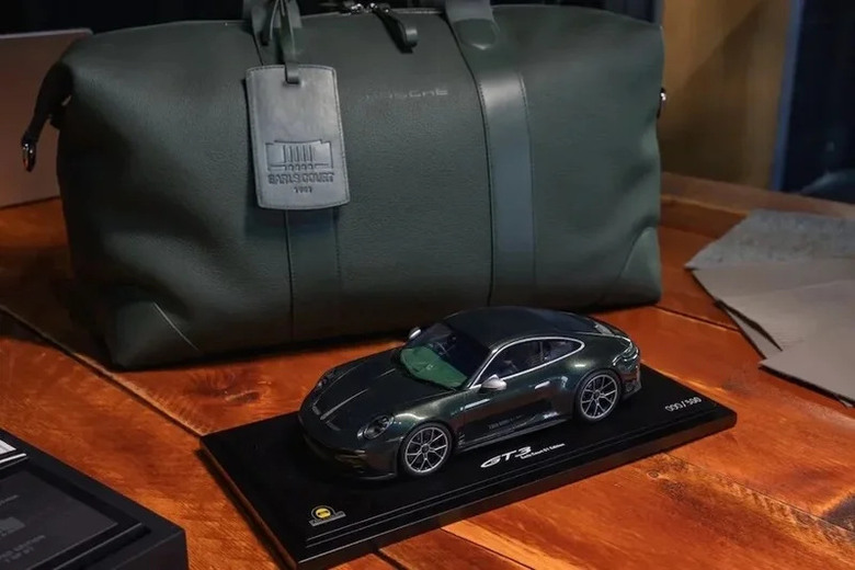 Porsche 911 GT3 Earls Court 51 Edition登場 限量致敬品牌在英75週年