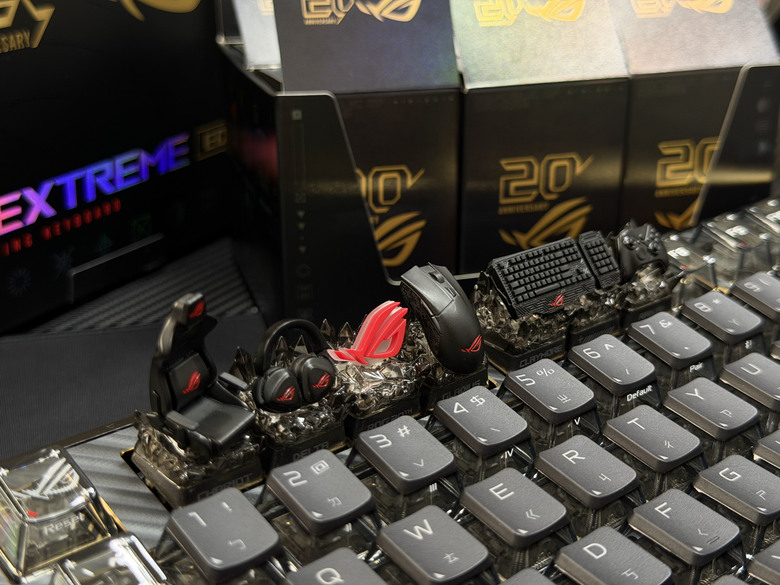 【開箱】24K鍍金aka尊爵不凡版敗家之眼｜ROG 20週年限定版鍵鼠組+鍵帽