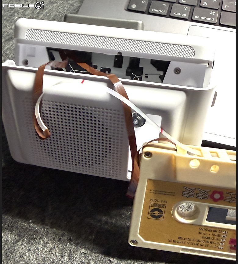 是情懷吧-Maxell MXCP-P100錄音帶播放器