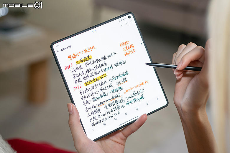 motorola razr fold｜首款大摺初試鋒芒，極致手寫體驗解放創作潛力！