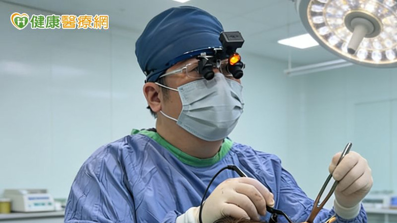 點我看大圖 皮膚老化後鬆弛小心「木偶紋」報到醫師解析拉皮手術與其評估重點