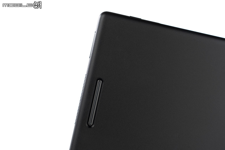 ASUS ProArt PZ14 (HT7407) 體驗｜尺寸更大、效能翻倍的隨身 AI 工作站！