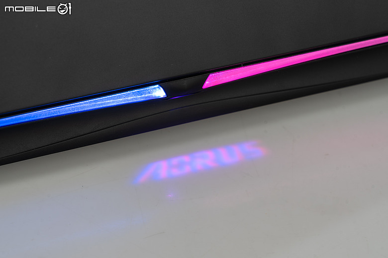 GIGABYTE AORUS MASTER 16 AM6J｜今年最超值 16 吋 RTX 5090 電競機皇？