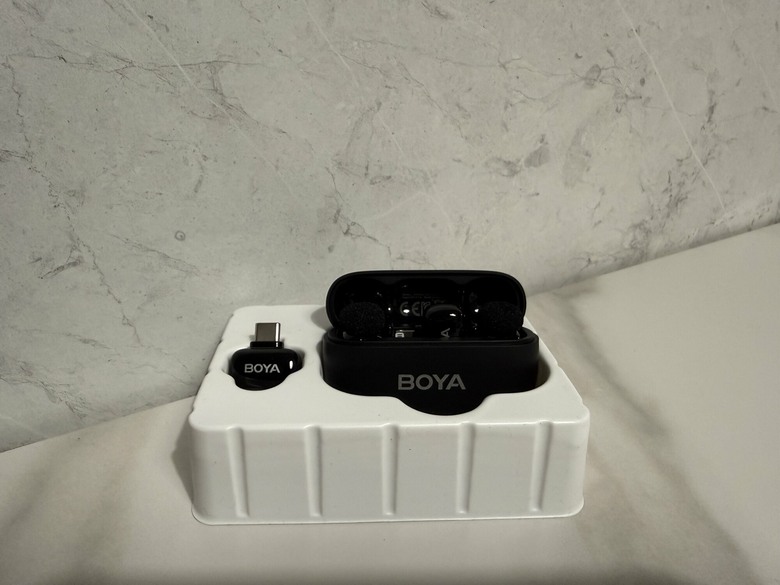 點我看大圖 【小宅開箱】手機創作者必備!BOYA mini2 超輕 5g 無線麥克風 + AI 降噪 開箱
