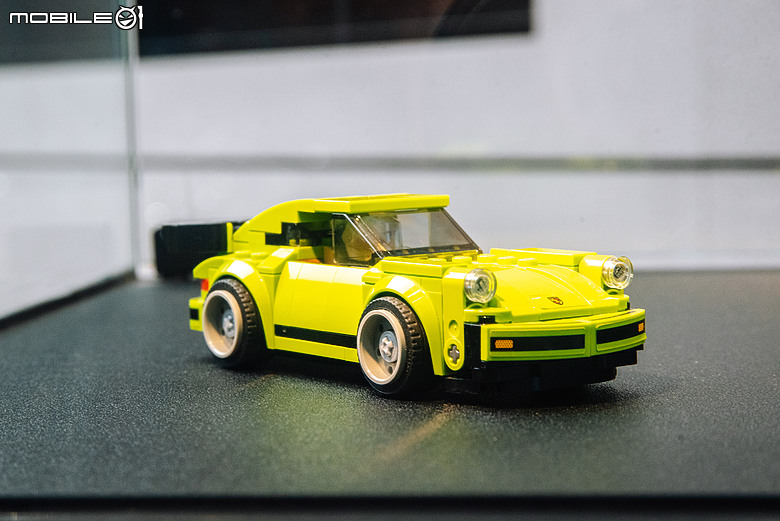 【採訪】限時登台，1：1 樂高版Porsche 911 Turbo進駐台北保時捷中心！