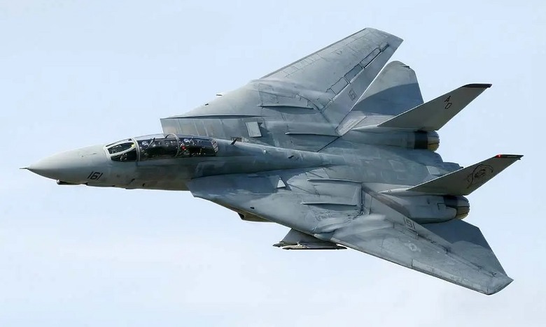 【玩情懷收回憶】上個世紀變形機器人食玩模型（陸海空軍事載具篇）