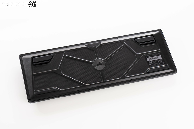 CORSAIR GALLEON 100 SD 鍵盤開箱體驗 整合 Stream Deck 設計提供寬廣自訂功能的強大創作工具