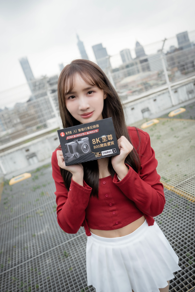 點我看大圖 前後都 4K SONY Starvis2 到底有多強?大邁 K98 開箱實測|業界首創雙 IMX678 旗艦行車記錄器