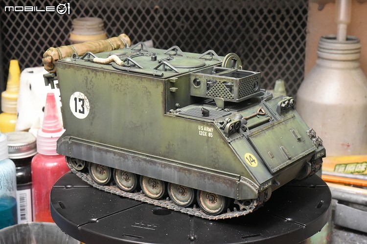 [模型製作記] M577 裝甲指揮車 1/35