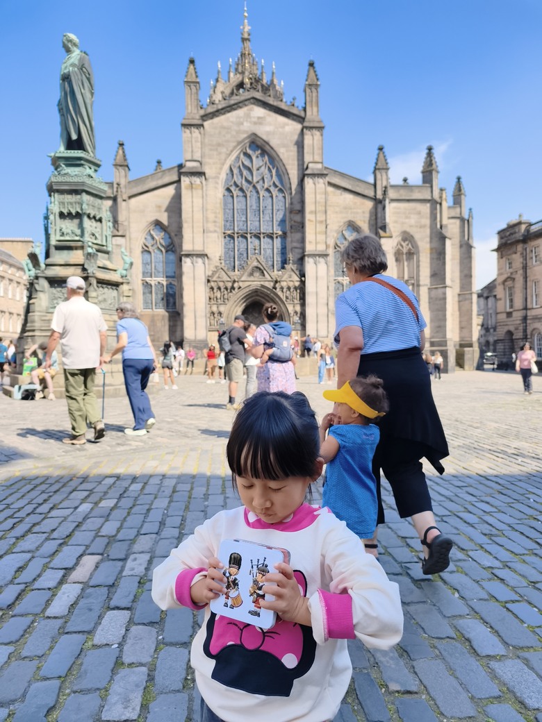 2026，英國長篇，小小孩跑旅，蘇格蘭愛丁堡馬拉松^_^