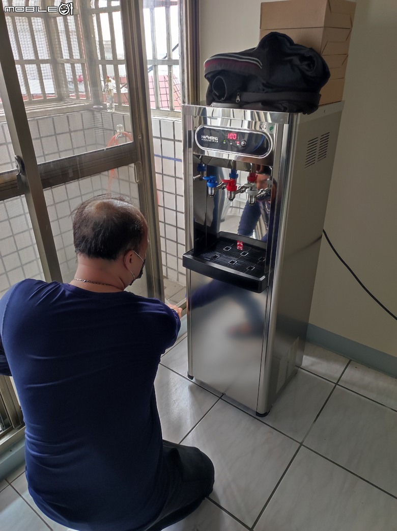 (DIY)落地窗框修繕過程分享