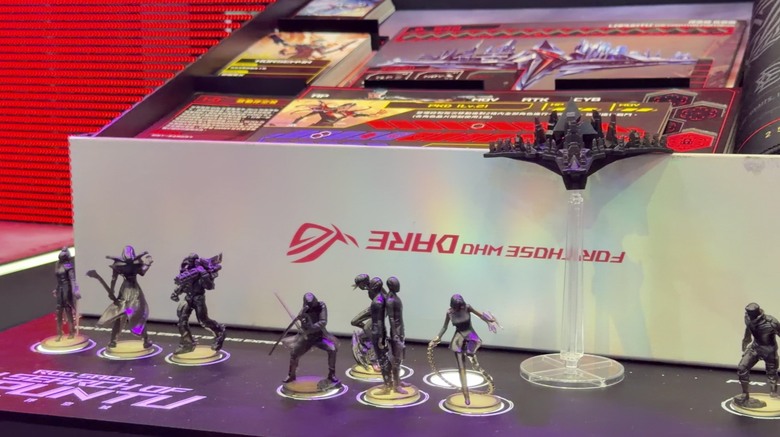 【COMPUTEX 2026 -ROG攤位體驗-電競周邊 】ROG 20 週年 Edition 20:透明黑金之下,玩家信仰的工藝展演