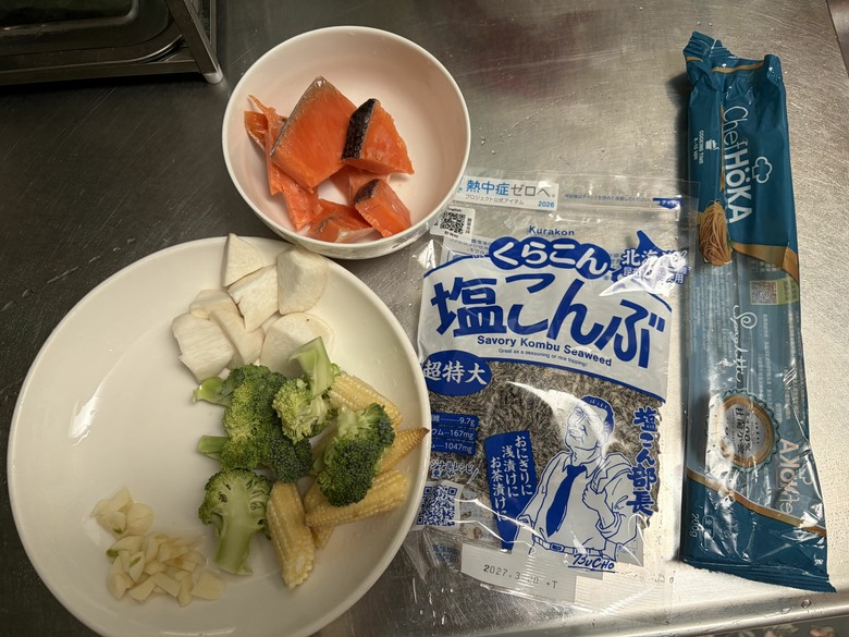 蒜香鹽昆布清炒義大利麵