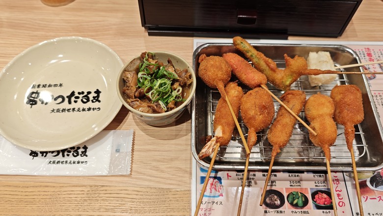 我與智能眼鏡的三天兩夜大阪快閃行 - Day2~Day3 - 天神橋筋商店街 / 梅田KYK炸豬排 / 阪急三番街 / 綱敷天神社御旅社 / 讀賣電視台柯南群像 / 通天閣 / 日本橋 / 達摩串炸 / 堺筋俱樂部 / INNN共乘體驗分享