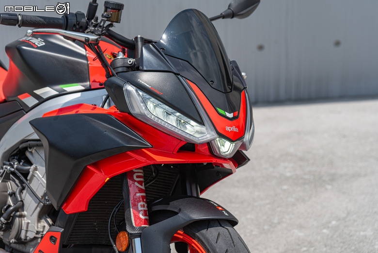 點我看大圖 Aprilia Tuono 660 試駕報告|手握燥熱戰鬥純血,電控帶來千變萬化!