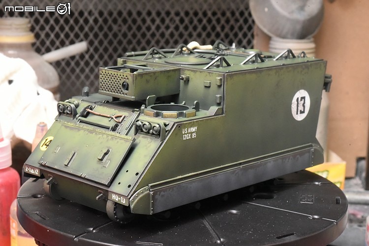 [模型製作記] M577 裝甲指揮車 1/35