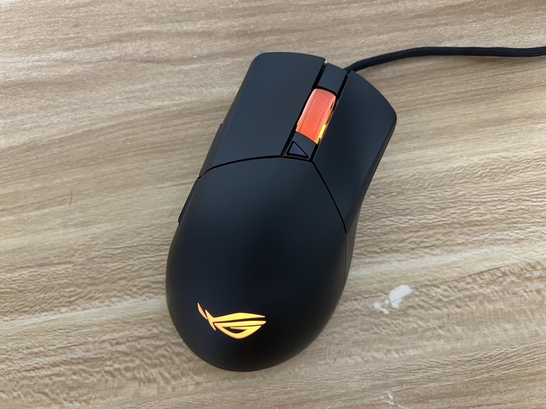 【開箱】ROG GLADIUS III CORE 千元內高CP值電競鼠