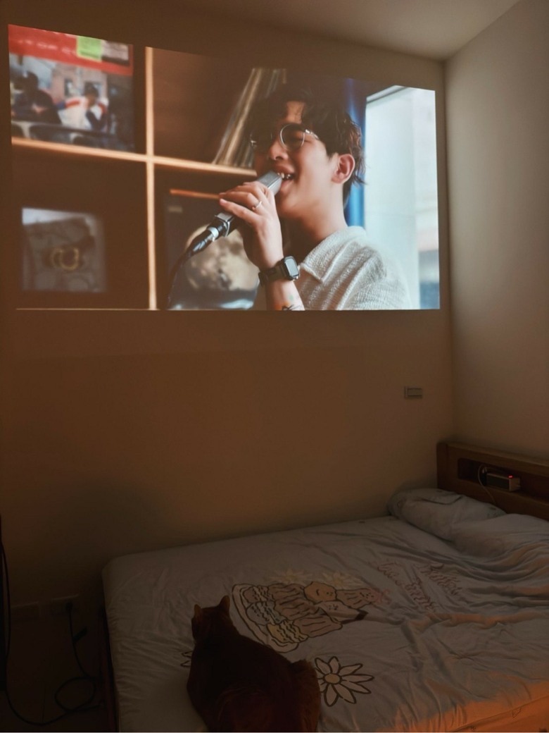 TCL PlayCube開箱分享|第一次覺得投影機不是家電,而是家裡的一件擺飾