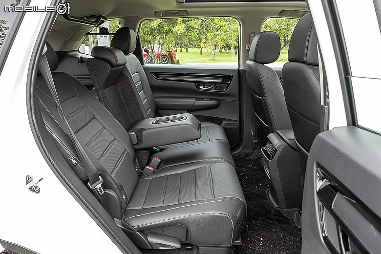 Honda CR-V e:HEV 試駕報導|油電加持、如虎添翼!