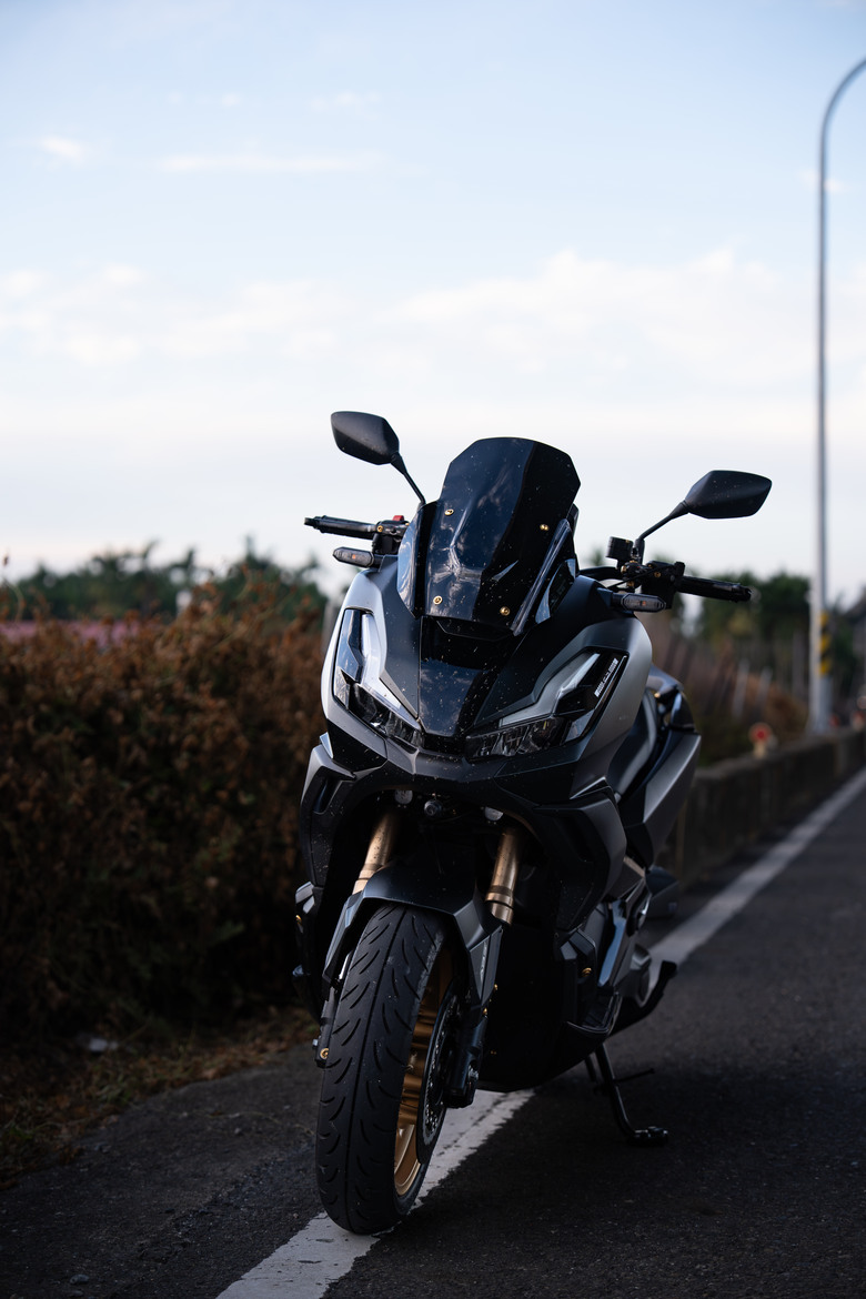 Honda・ADV 350｜經歷了失敗，這次我終於完完整整切完這顆地瓜