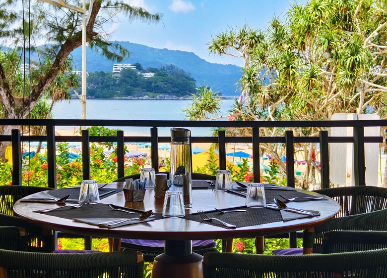 泰國旅遊 Club Med 普吉島全包式度假村｜美食、活動、親子俱樂部、娛樂秀一次看