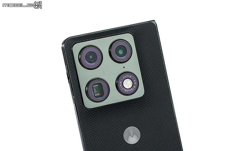 motorola razr fold｜首款大摺初試鋒芒，極致手寫體驗解放創作潛力！