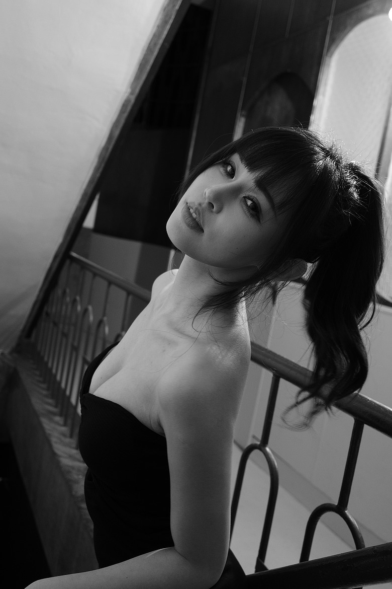 RICOH GR IV Monochrome 評測報告｜以純粹光影、譜寫口袋裡的黑白詩篇！