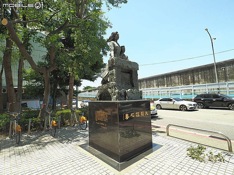 大稻埕霞海城隍廟、大稻埕遊客中心、大稻埕屈臣氏大藥房、六館街尾洋式店屋、李臨秋故居、千秋街店屋、李春生紀念教會、陳天來故居、原周進春茶行｜台原亞洲偶戲博物館｜逆風樓— 2026初夏之大稻埕散策 南段—民生西路以南至南京西路之間