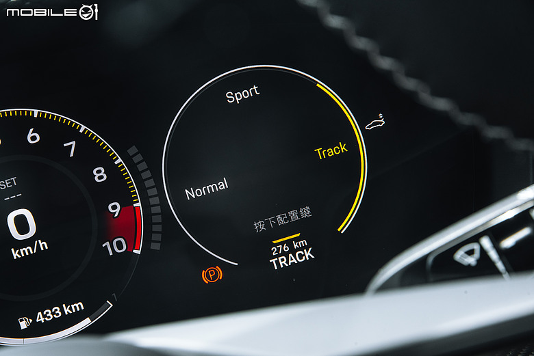 Porsche 911 GT3 with Touring Package試駕｜藏起尾翼，藏不住實力！