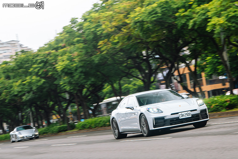 Porsche Panamera 4S E-Hybrid 試駕｜不張揚的快，更顯從容！
