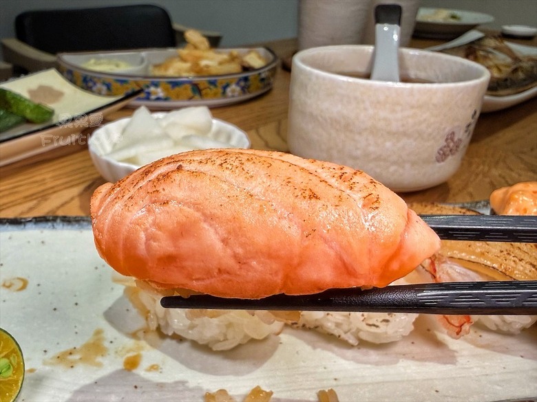 生魚片丼飯太銷魂!山藥細麵、一夜干都必點!適合聚餐包場
