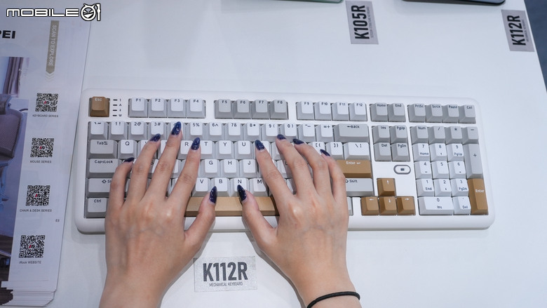 [COMPUTEX2026] 限量是殘酷的 IROCKS新品與 hololive聯名品上手玩
