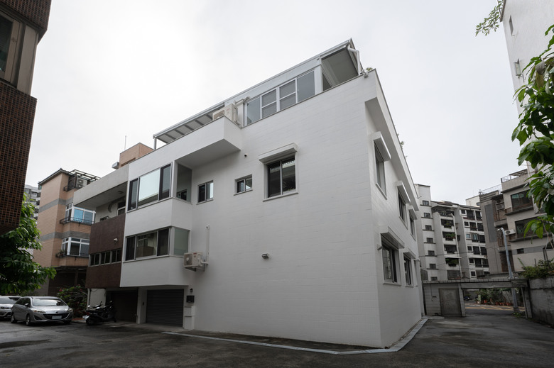 【開箱】高雄93坪透天老屋翻新!老傢俱完美沿用|新舊共融美學與硬核基礎工程全紀錄