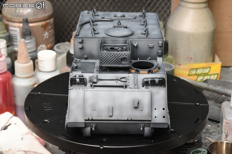 [模型製作記] M577 裝甲指揮車 1/35