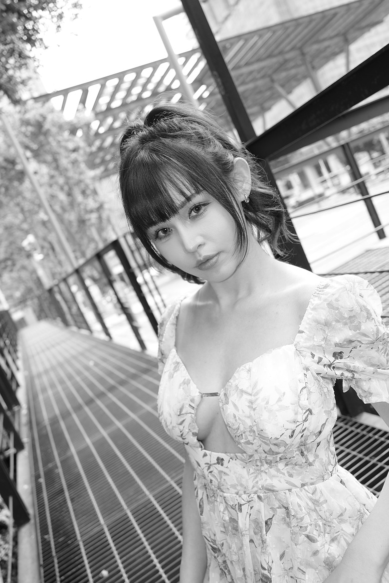 RICOH GR IV Monochrome 評測報告｜以純粹光影、譜寫口袋裡的黑白詩篇！
