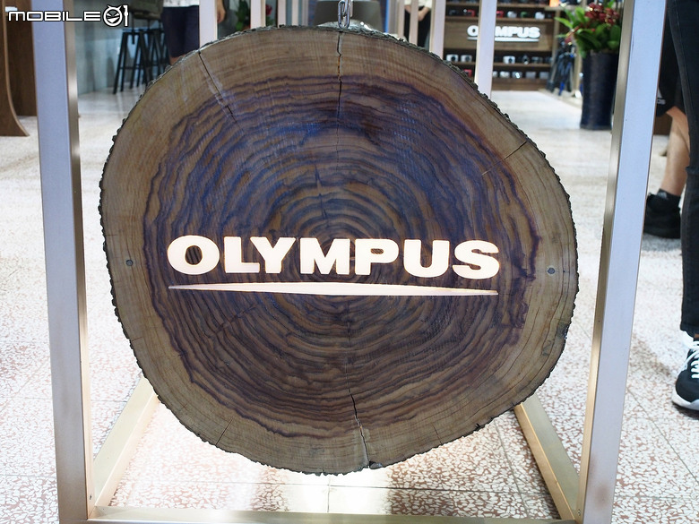 大稻埕歷史風貌特定專用區、Olympus Plaza Taipei、永樂町派出所、十連棟、大稻埕辜宅、福生堂醫院，順便品嚐昭和浪漫洗濯屋的烤糰子與甜點冰品 — 2026初夏之大稻埕散策 北段 — 民生西路以北至民權西路大橋頭站之間