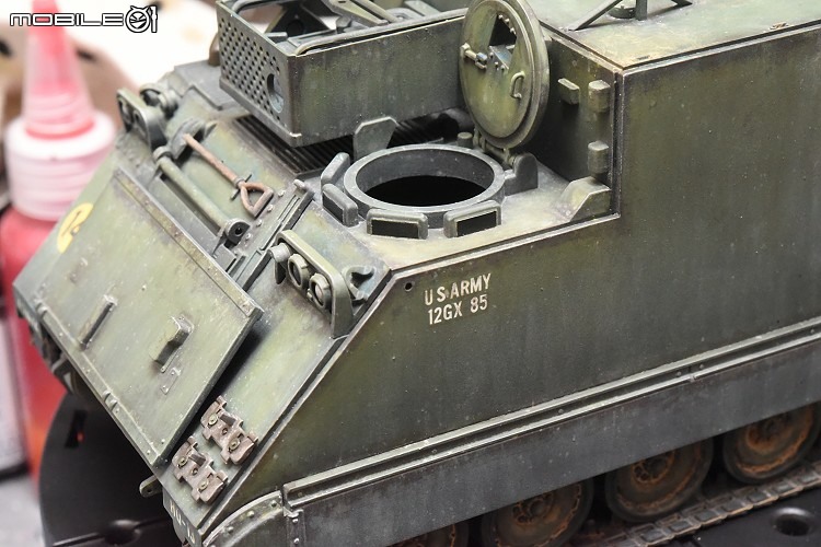[模型製作記] M577 裝甲指揮車 1/35