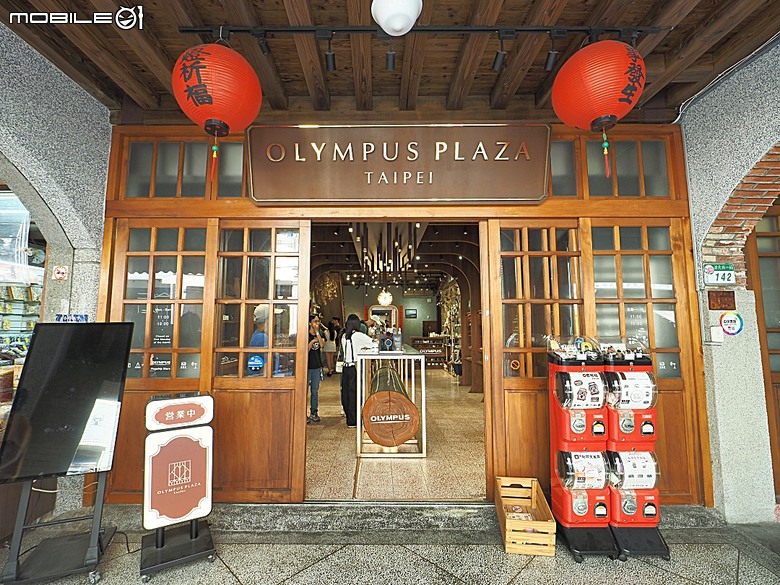 大稻埕歷史風貌特定專用區、Olympus Plaza Taipei、永樂町派出所、十連棟、大稻埕辜宅、福生堂醫院，順便品嚐昭和浪漫洗濯屋的烤糰子與甜點冰品 — 2026初夏之大稻埕散策 北段 — 民生西路以北至民權西路大橋頭站之間