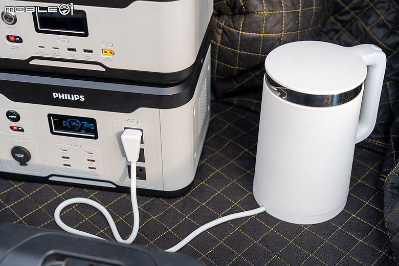 PHILIPS 1+n 儲能行動電源開箱實測｜1200W 大功率輸出，露營、外拍、居家備電都能彈性擴充