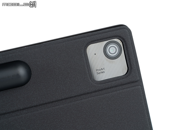 ASUS ProArt PZ14 (HT7407) 體驗｜尺寸更大、效能翻倍的隨身 AI 工作站！