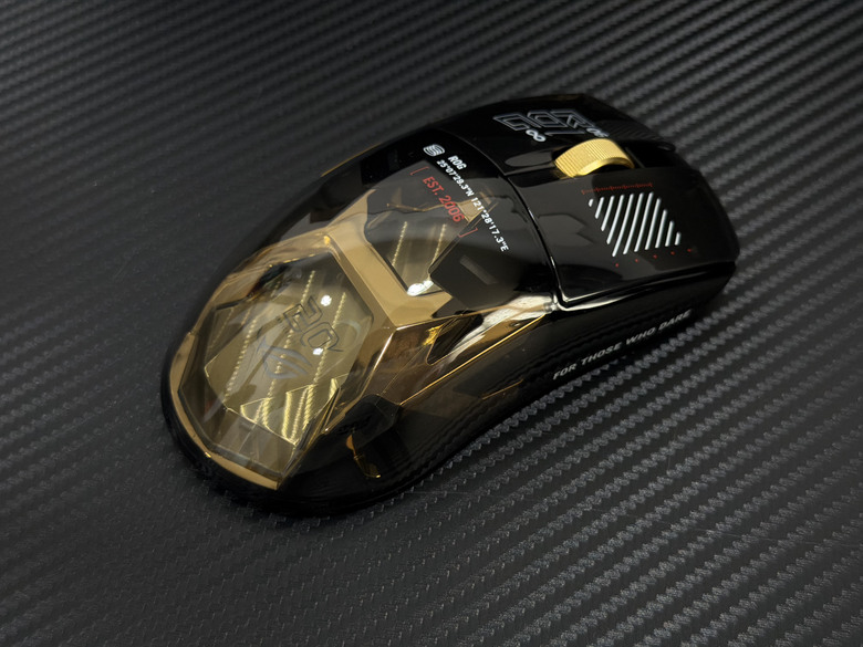 【開箱】24K鍍金aka尊爵不凡版敗家之眼｜ROG 20週年限定版鍵鼠組+鍵帽