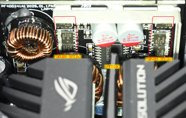 點我看大圖 ROG THOR III 1000W ATX 3.1白金全模組電源開箱