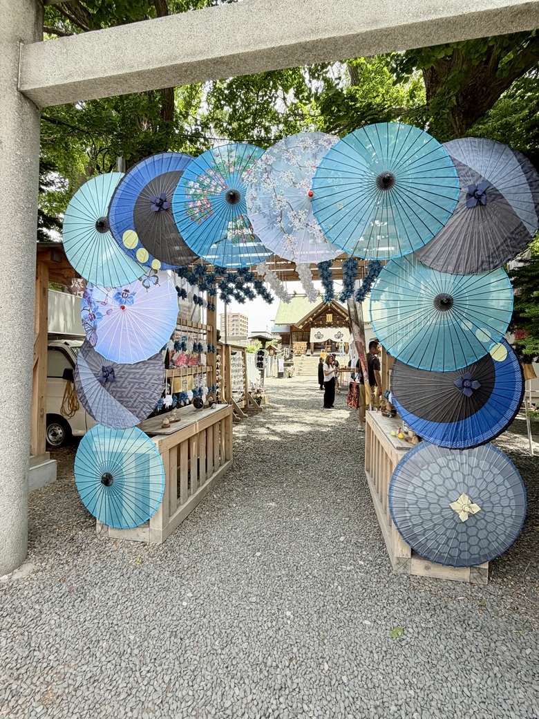 北海道札幌必去神社~諏訪神社!!必買雪之妖精御守❤️